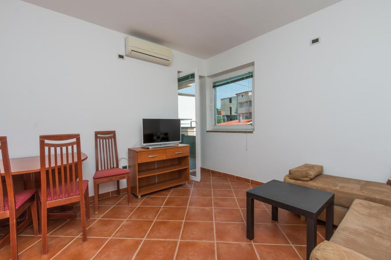 Apartments Riva メドゥリン エクステリア 写真