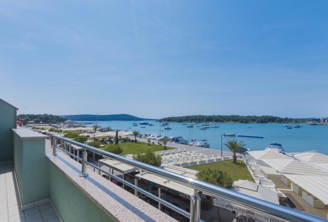 Apartments Riva メドゥリン エクステリア 写真