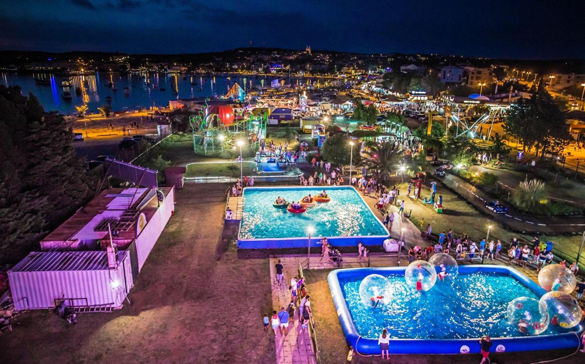 Apartments Riva メドゥリン エクステリア 写真